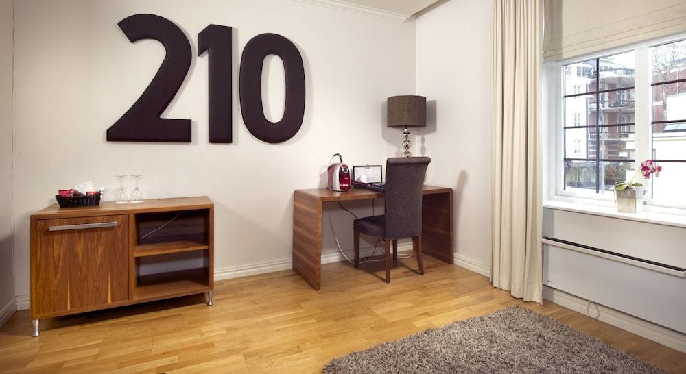 Gabelshus Hotel 4*